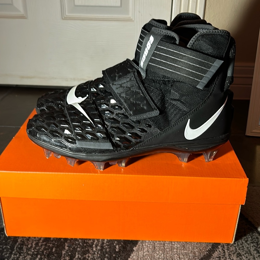Nike Force Savage Elite 2 ‘Black Anthracite’ | Mens Football Cleats Size 11